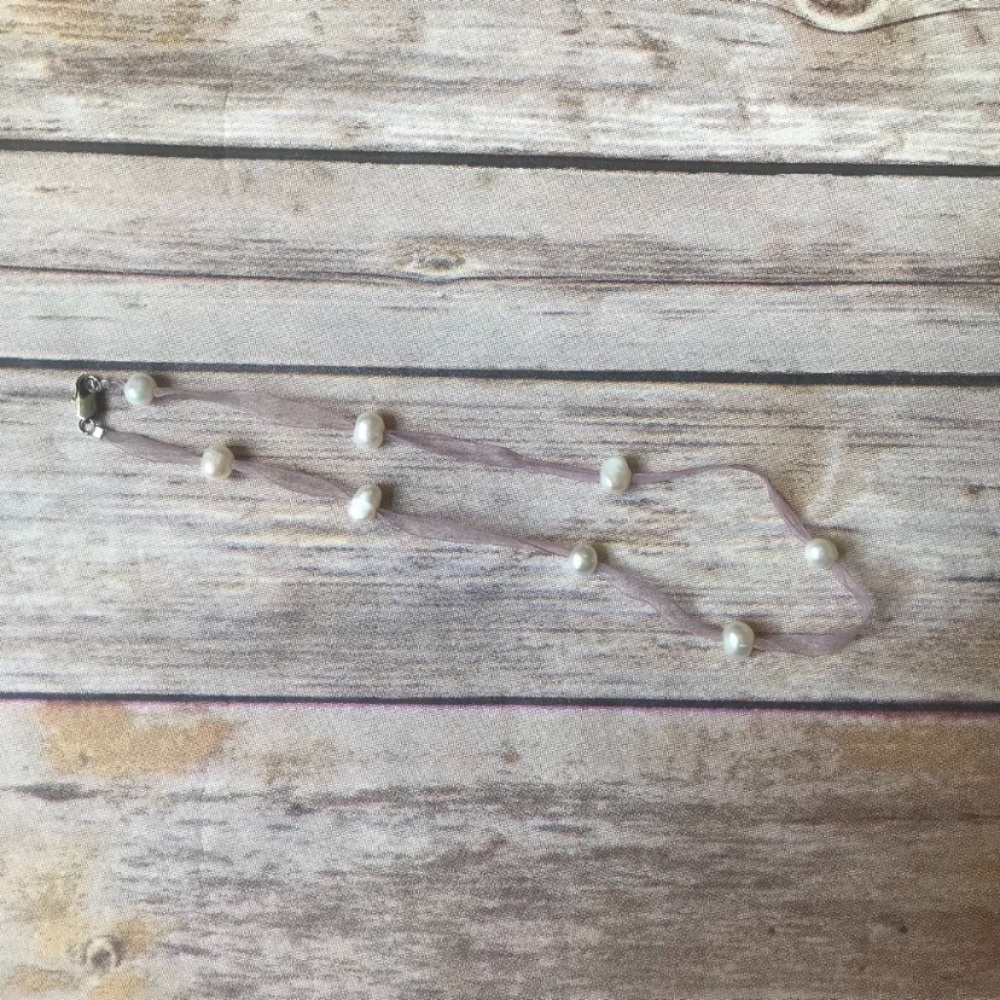 Genuine Pearl Ribbon Necklace
